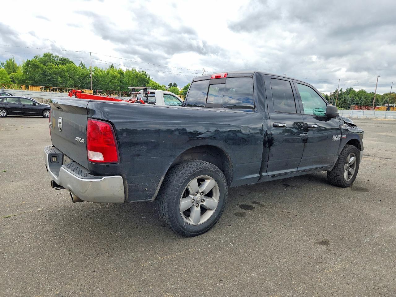 2015 RAM 1500 SLT — снимка 3