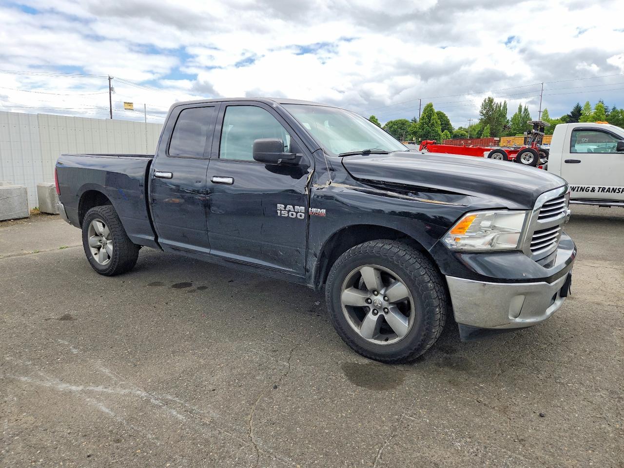 2015 RAM 1500 SLT — снимка 4