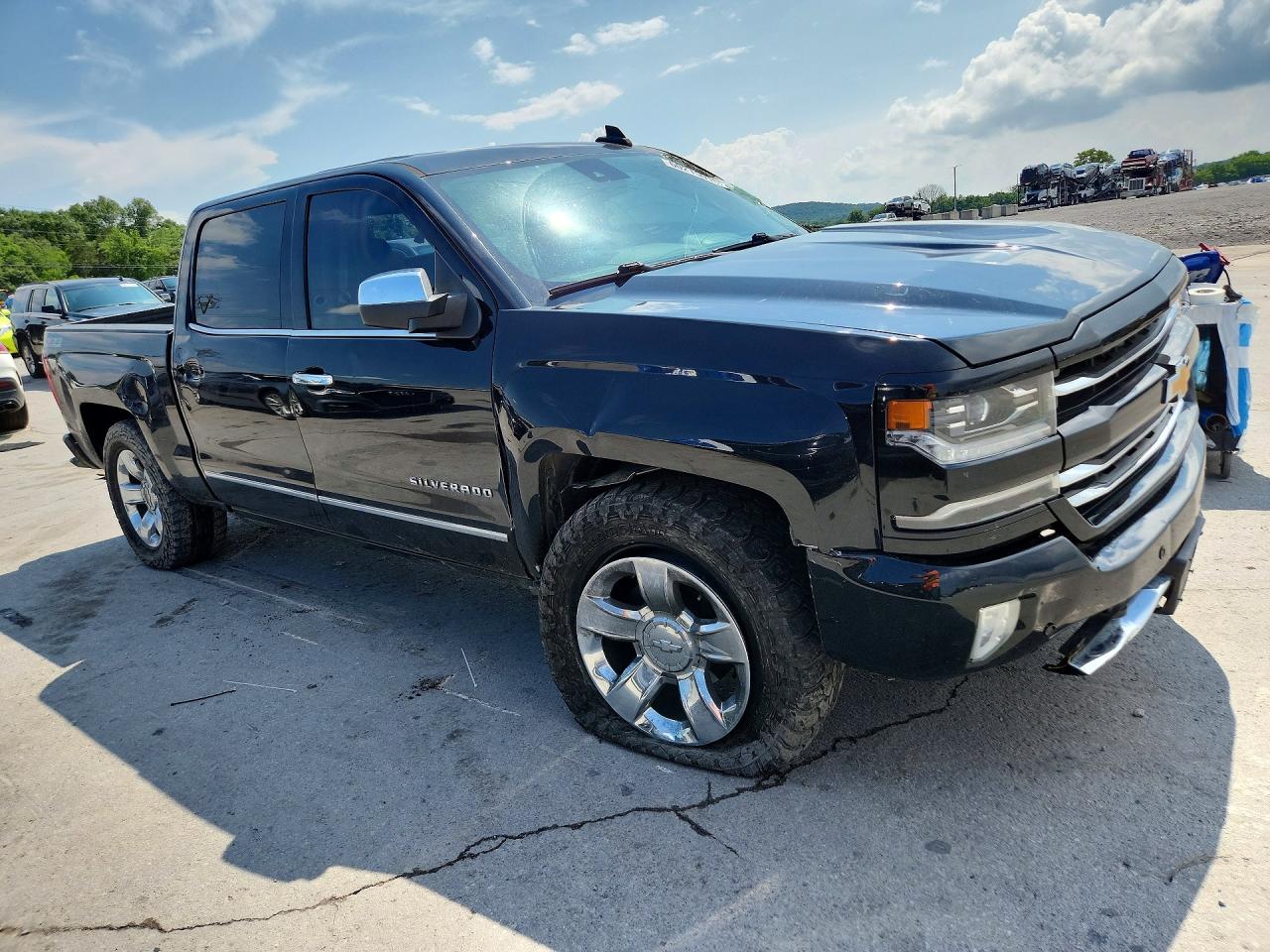 2017 CHEVROLET SILVERADO K1500 LTZ — снимка 4