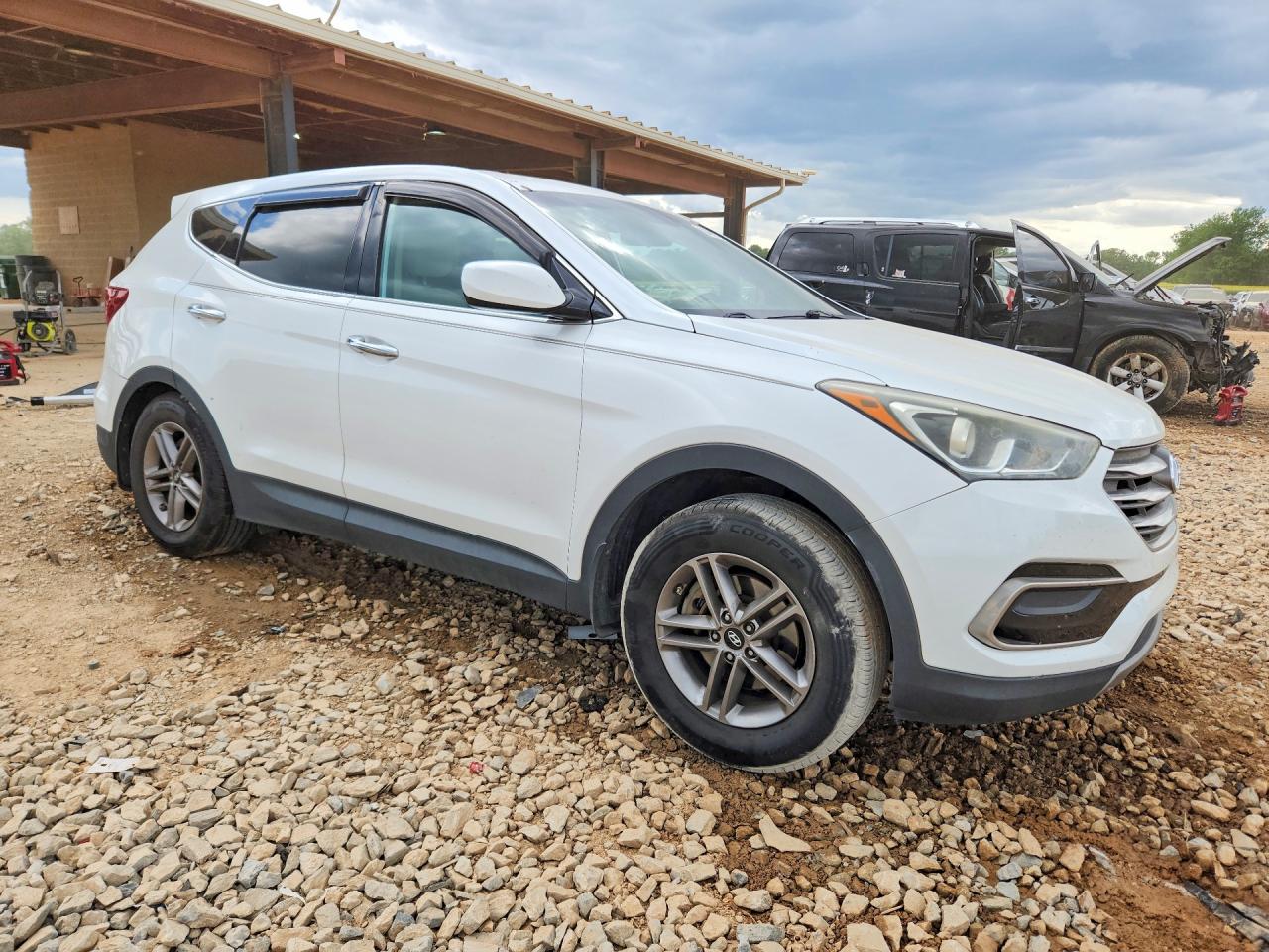 2017 HYUNDAI SANTA FE SPORT 2.4L — снимка 4