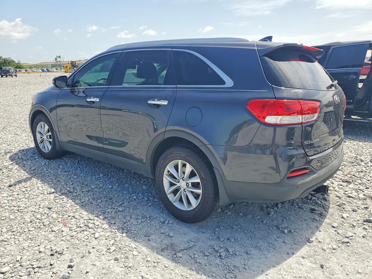 2018 KIA SORENTO LX V6 — снимка 2