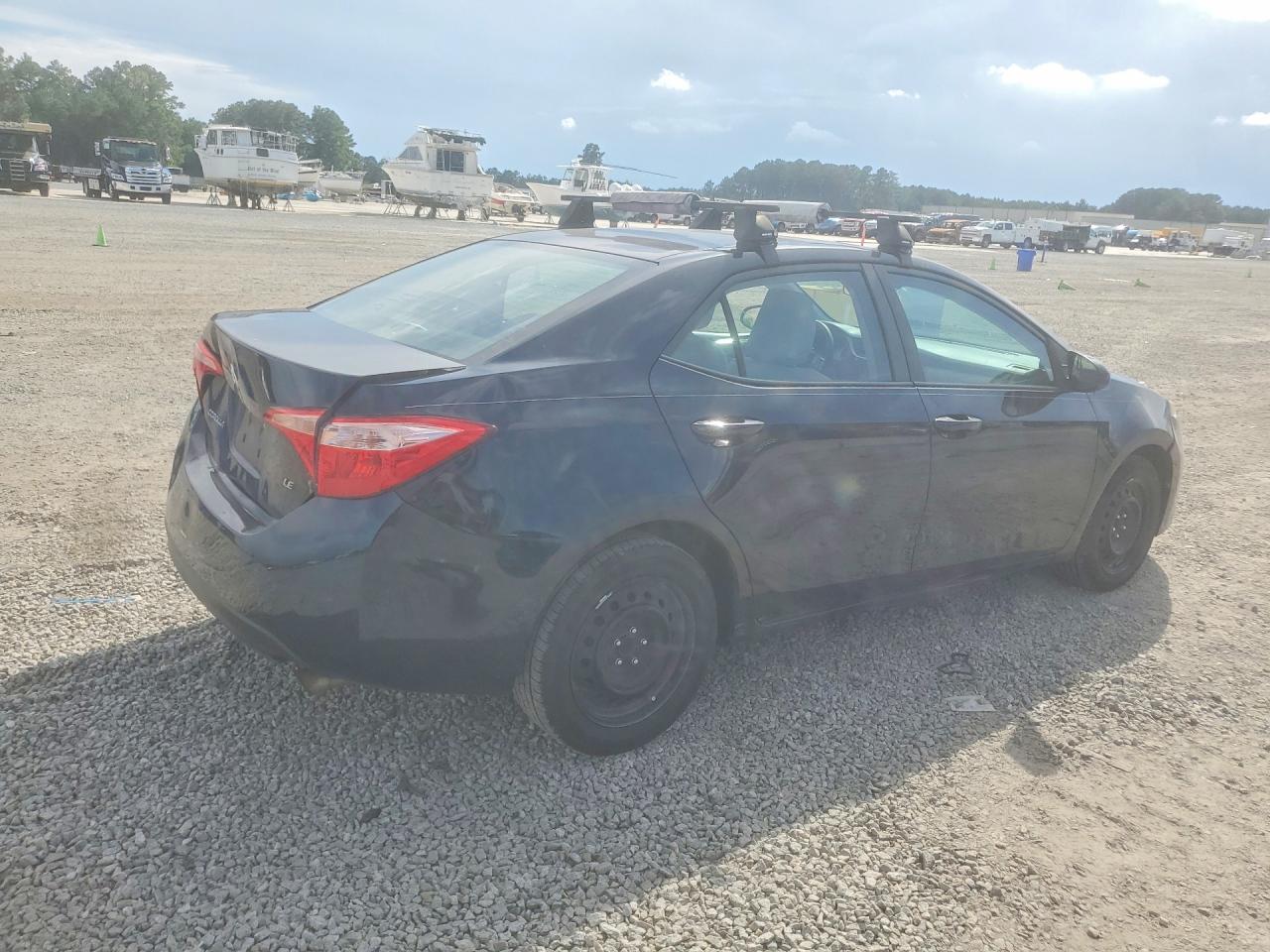 2018 TOYOTA COROLLA LE — снимка 3