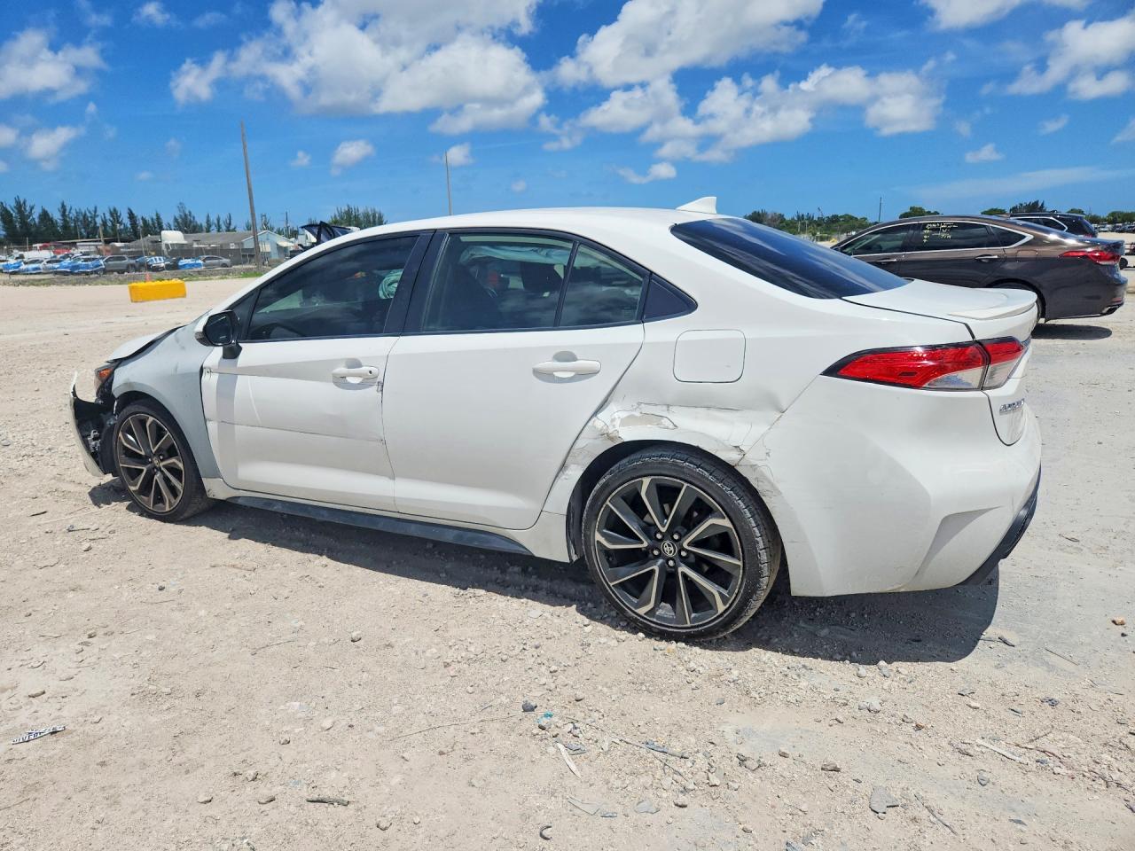 2022 TOYOTA COROLLA SE — снимка 2