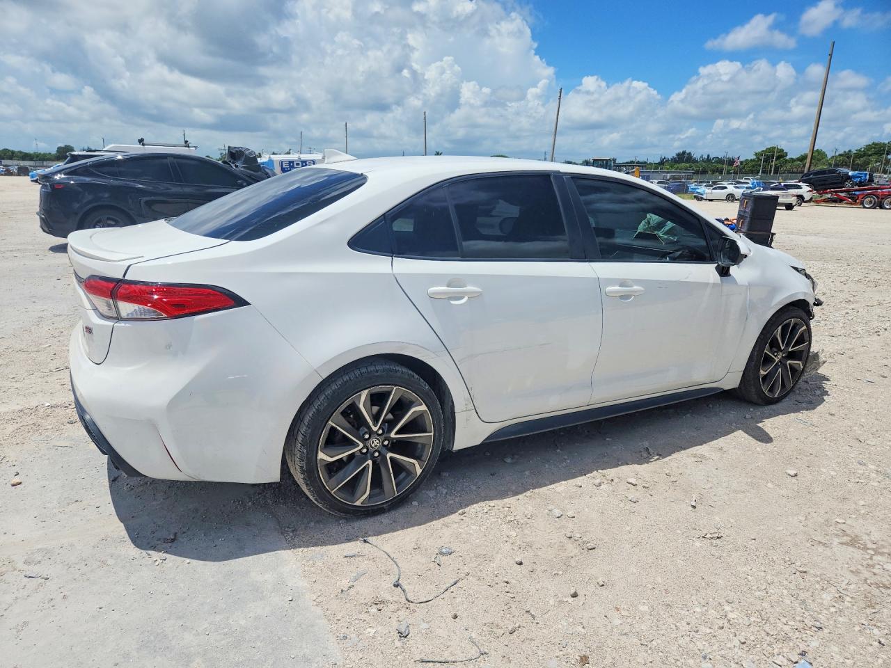 2022 TOYOTA COROLLA SE — снимка 3