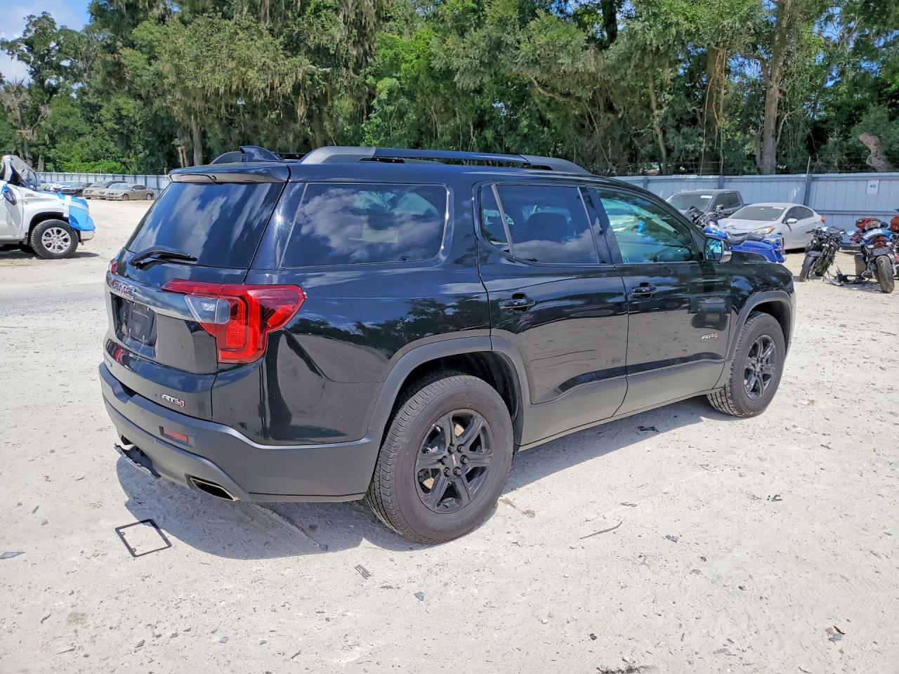 2022 GMC ACADIA AT4 — снимка 3