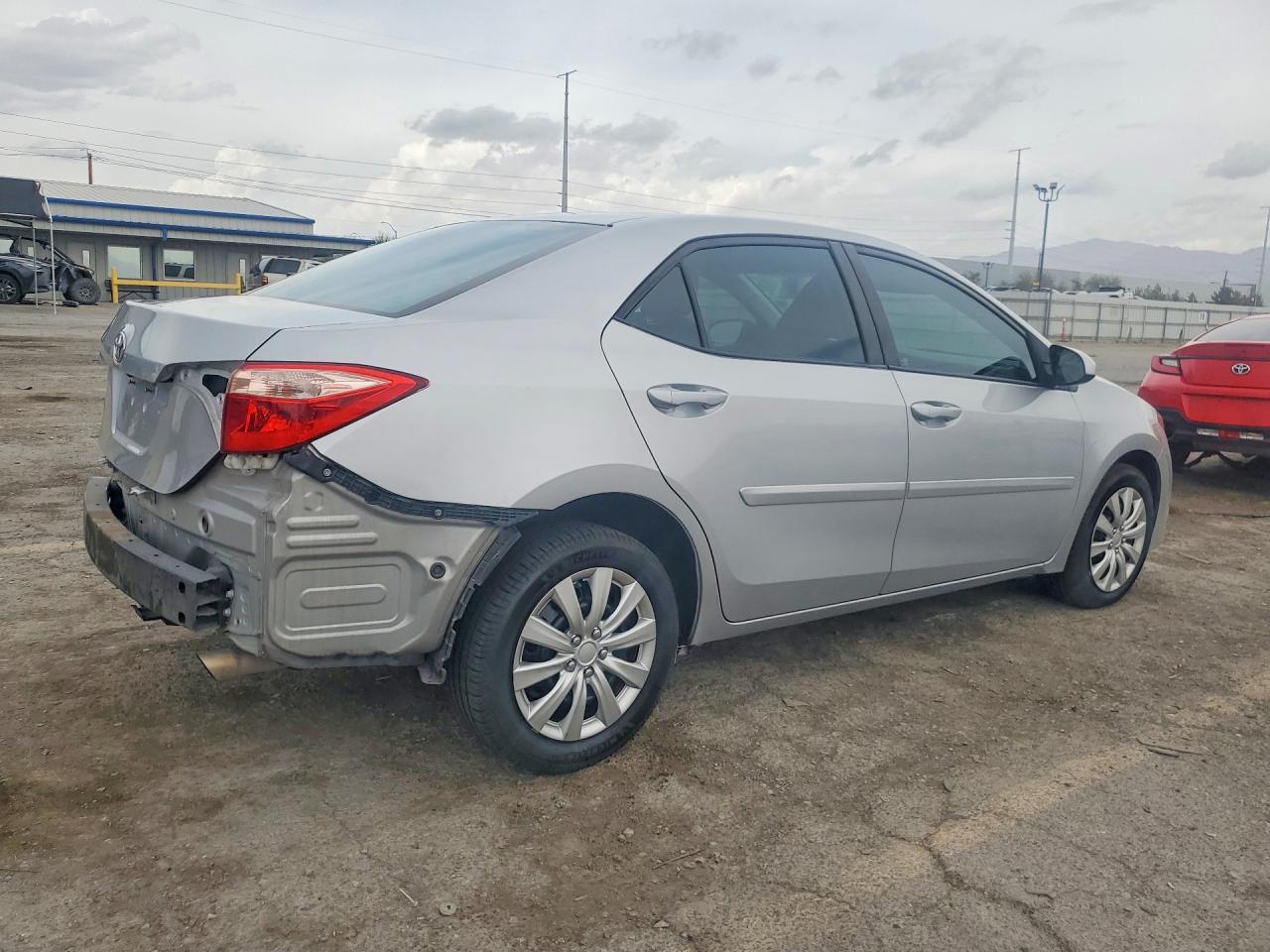 2017 TOYOTA COROLLA LE — снимка 3