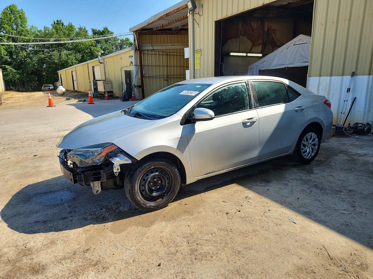 2017 TOYOTA COROLLA LE