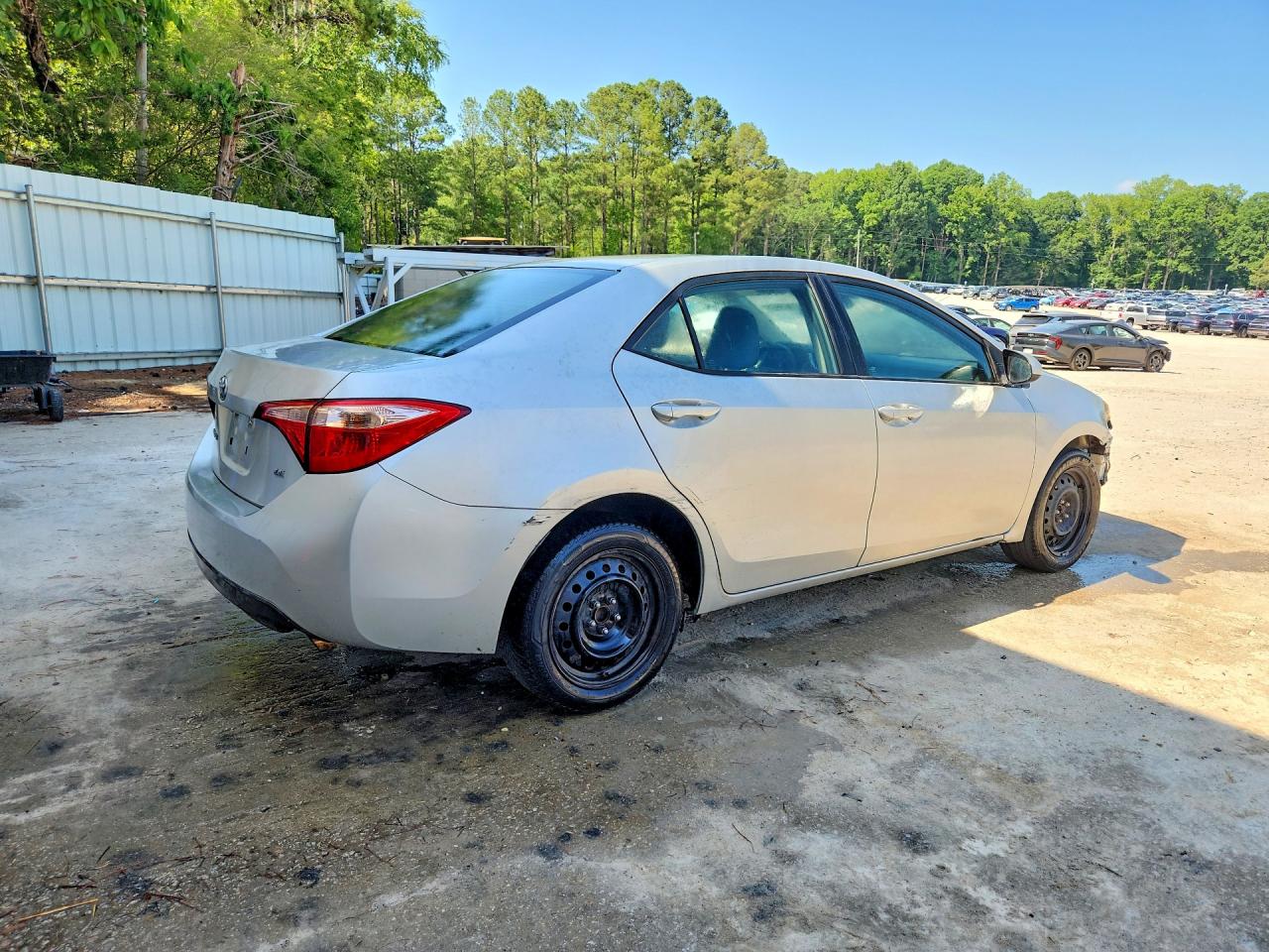 2017 TOYOTA COROLLA LE — снимка 3