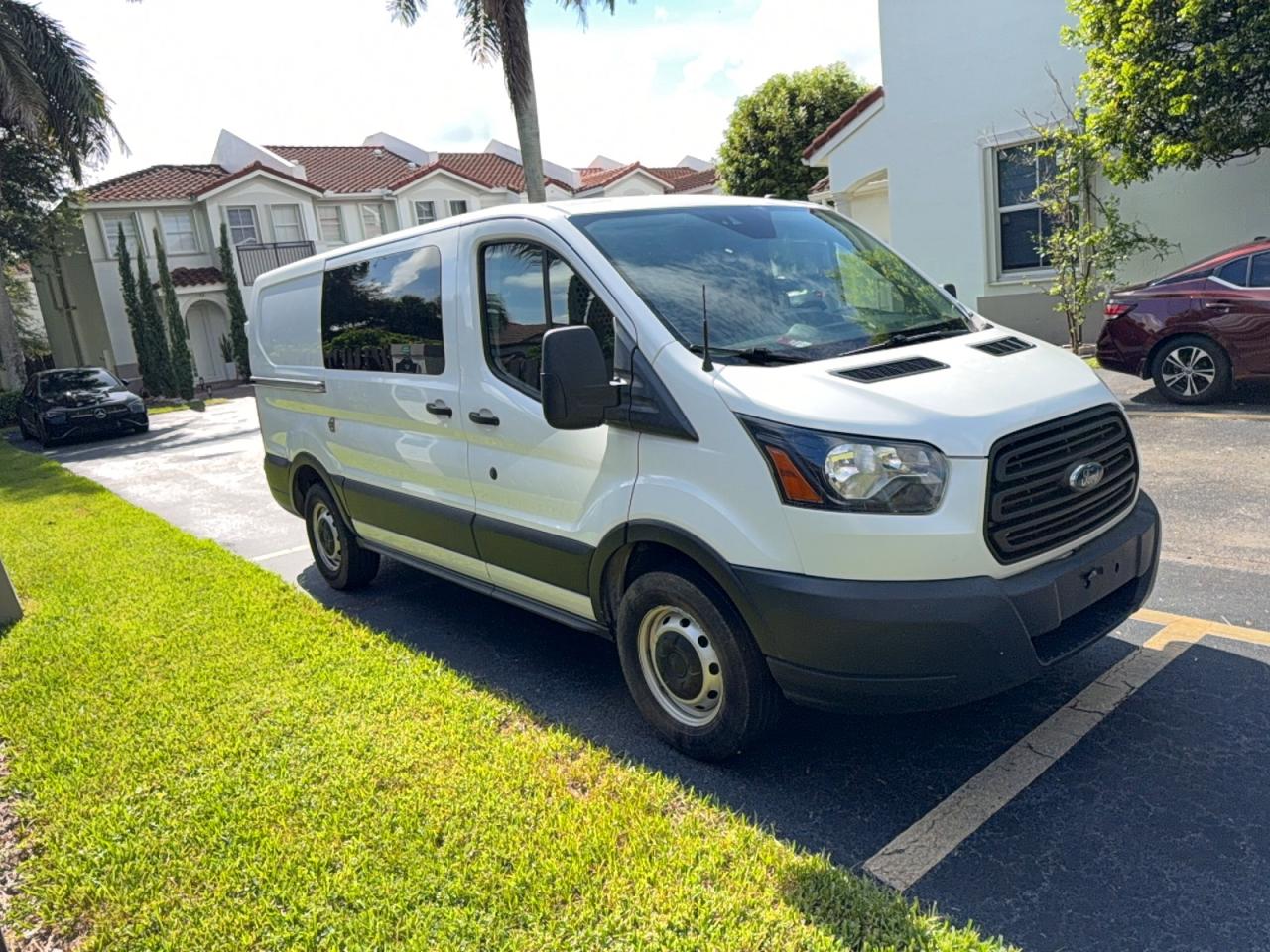 2019 FORD TRANSIT T-150