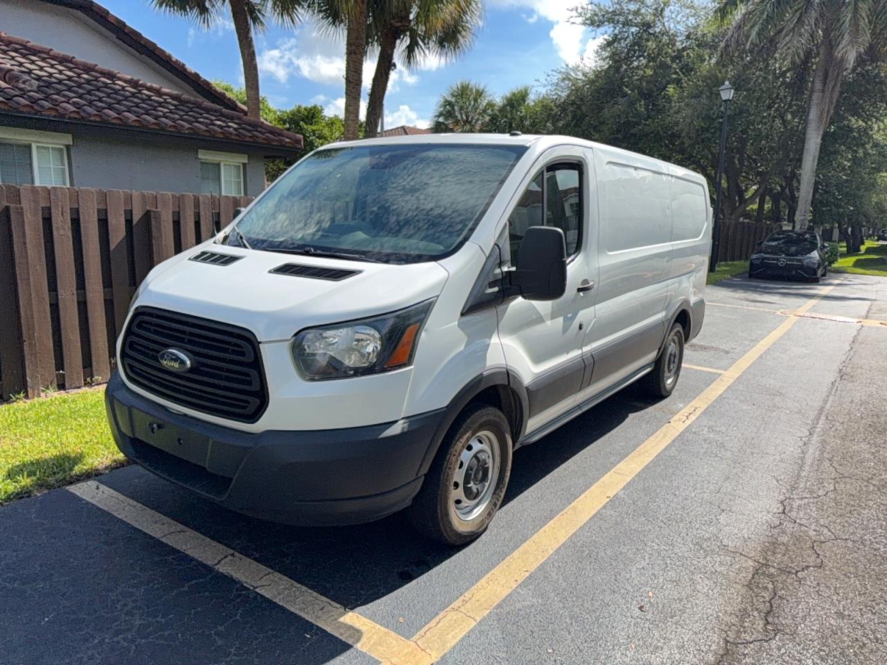 2019 FORD TRANSIT T-150 — снимка 2