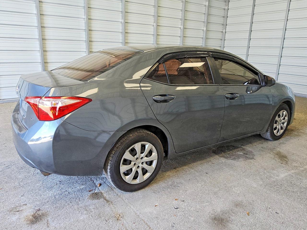 2018 TOYOTA COROLLA LE — снимка 3
