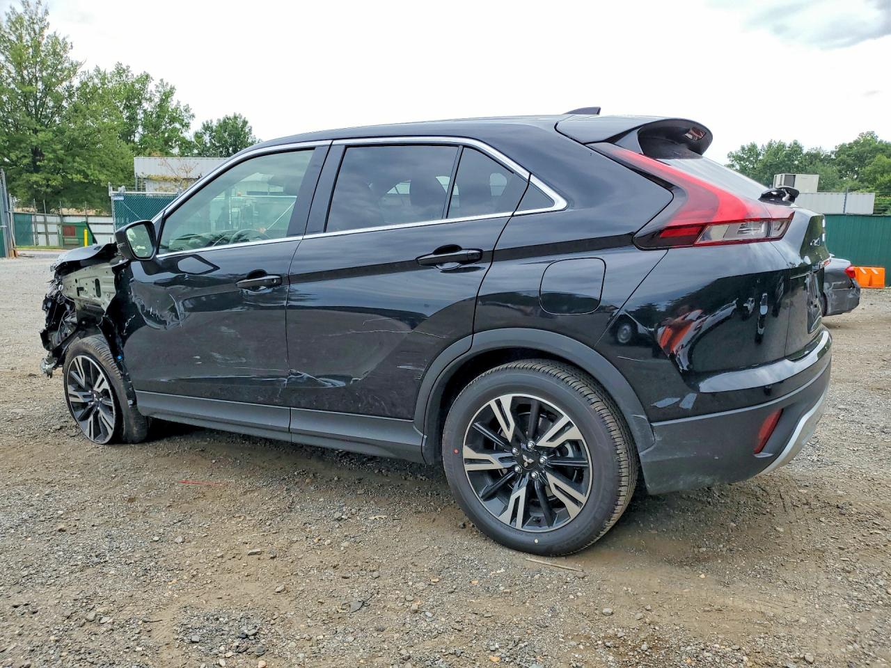 2026 MITSUBISHI ECLIPSE CROSS SE — снимка 2