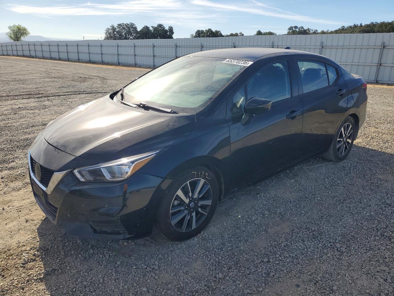 2020 NISSAN VERSA SV