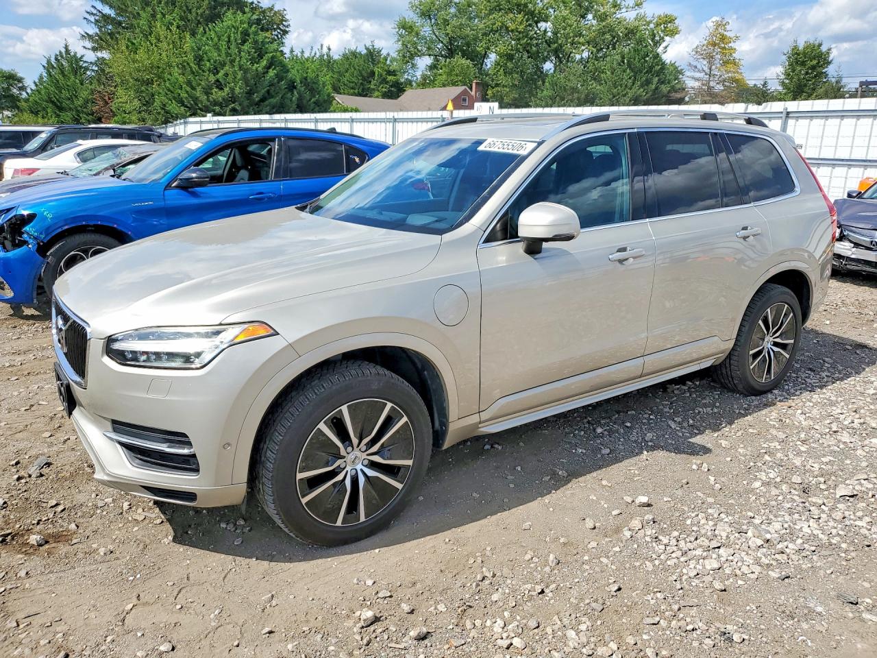2016 VOLVO XC90 T8