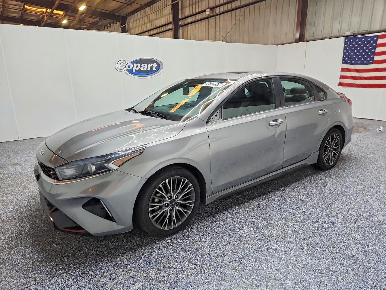 2023 KIA FORTE GT LINE