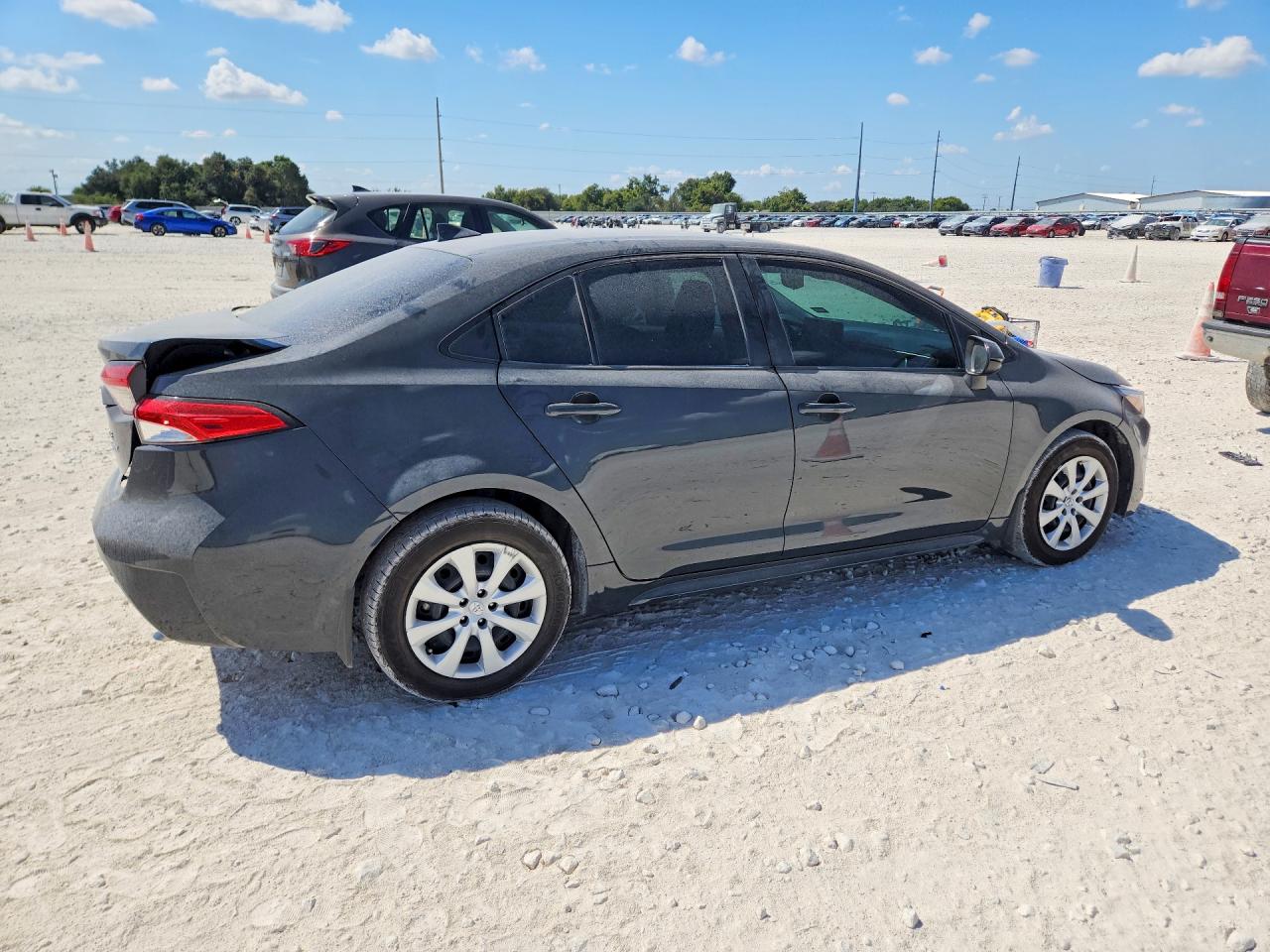 2026 TOYOTA COROLLA HYBRID LE — снимка 3