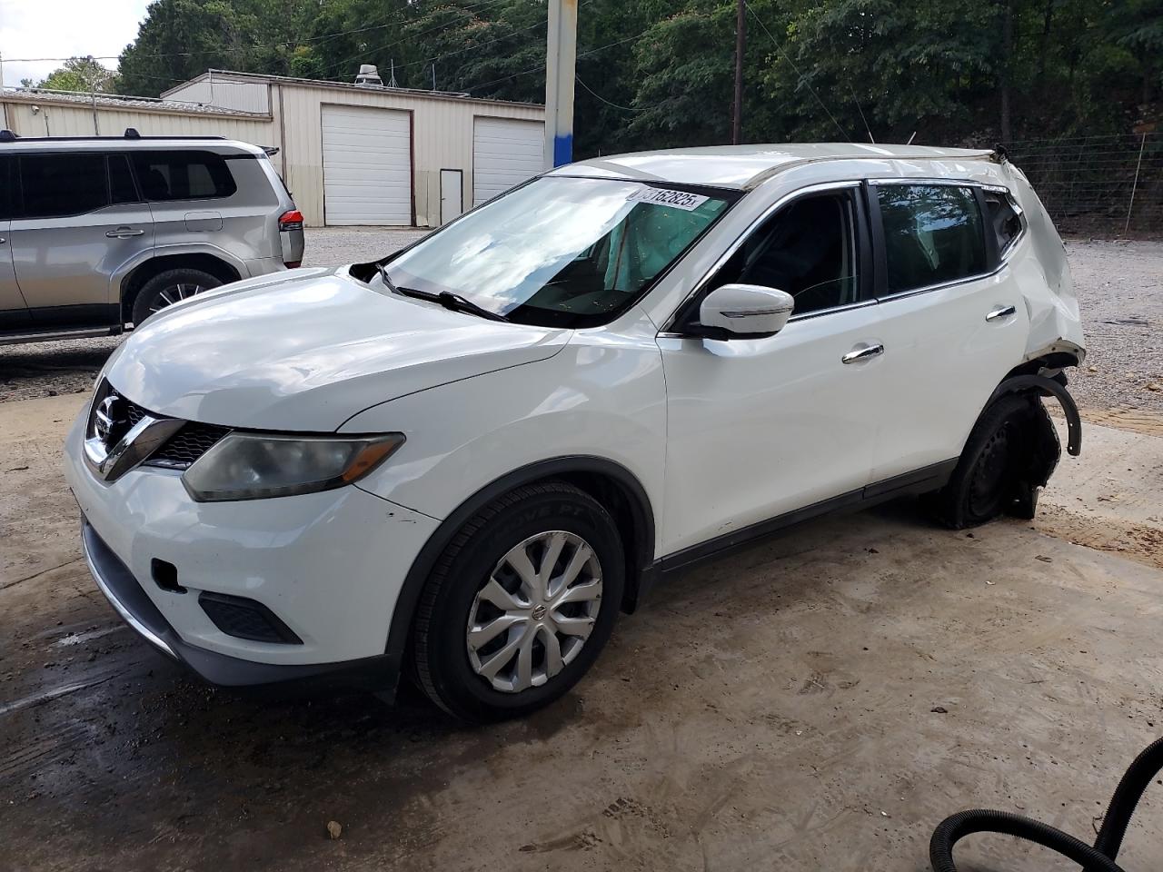 2015 NISSAN ROGUE S
