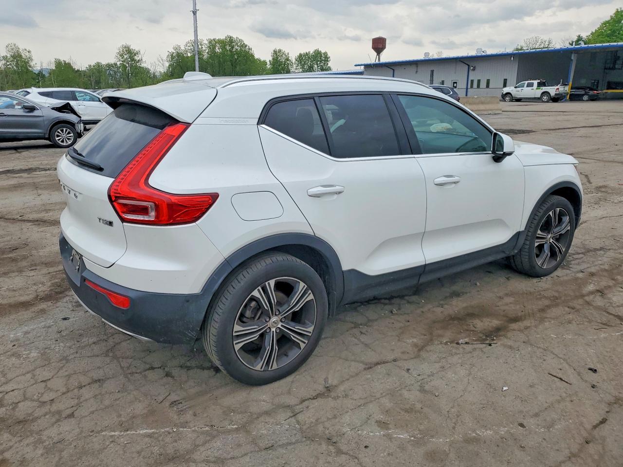 2019 VOLVO XC40 T5 INSCRIPTION — снимка 3