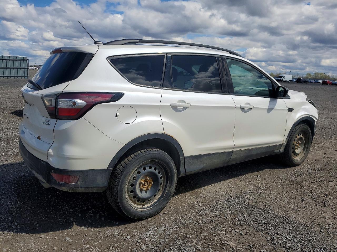 2017 FORD ESCAPE SE — снимка 3