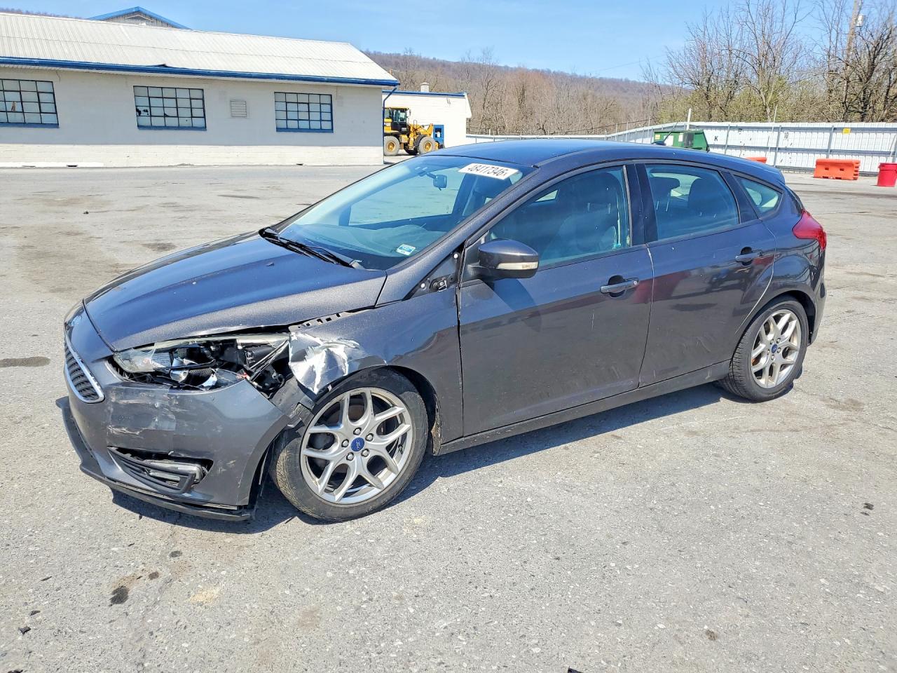 2015 FORD FOCUS SE