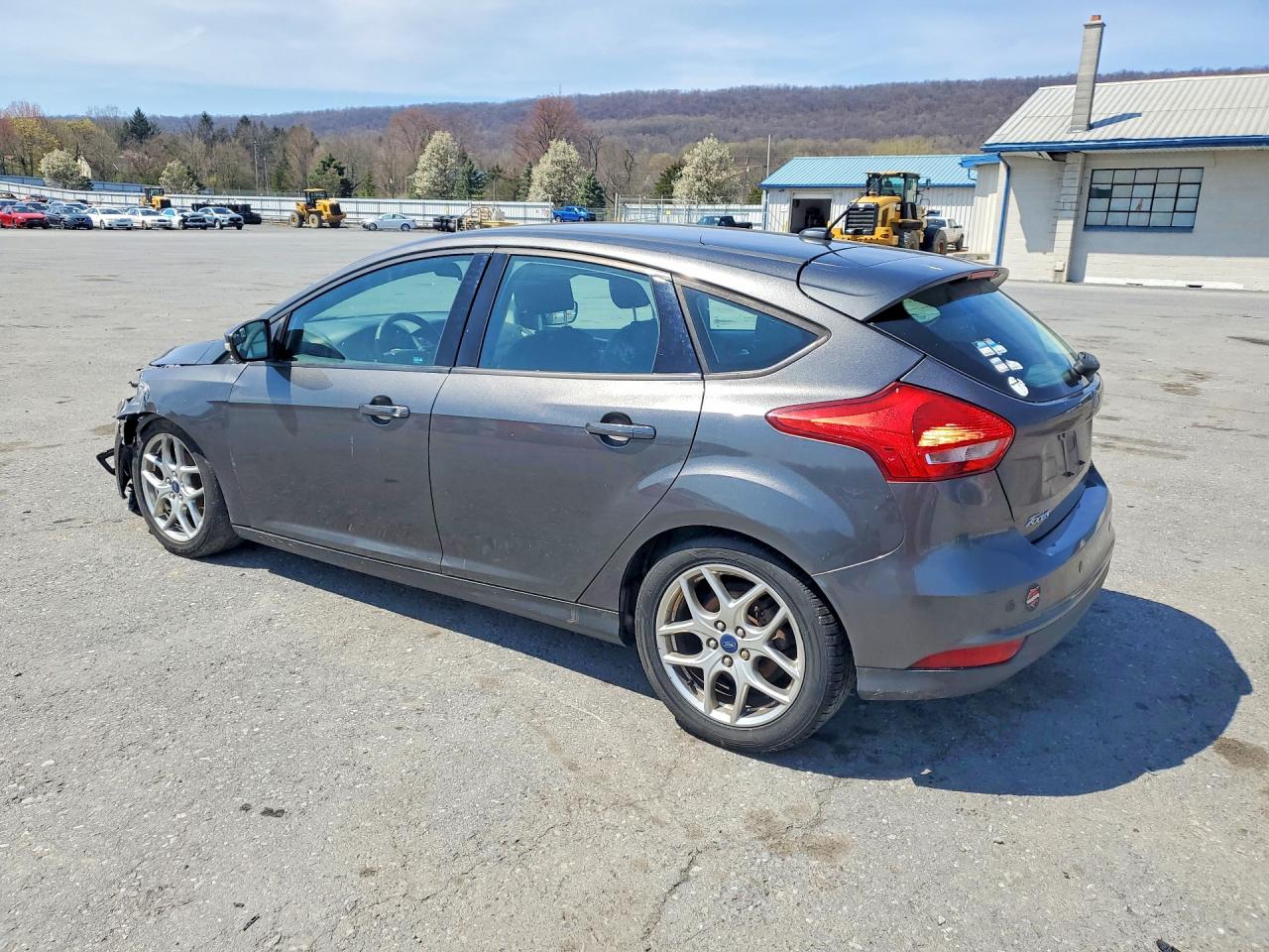 2015 FORD FOCUS SE — снимка 2