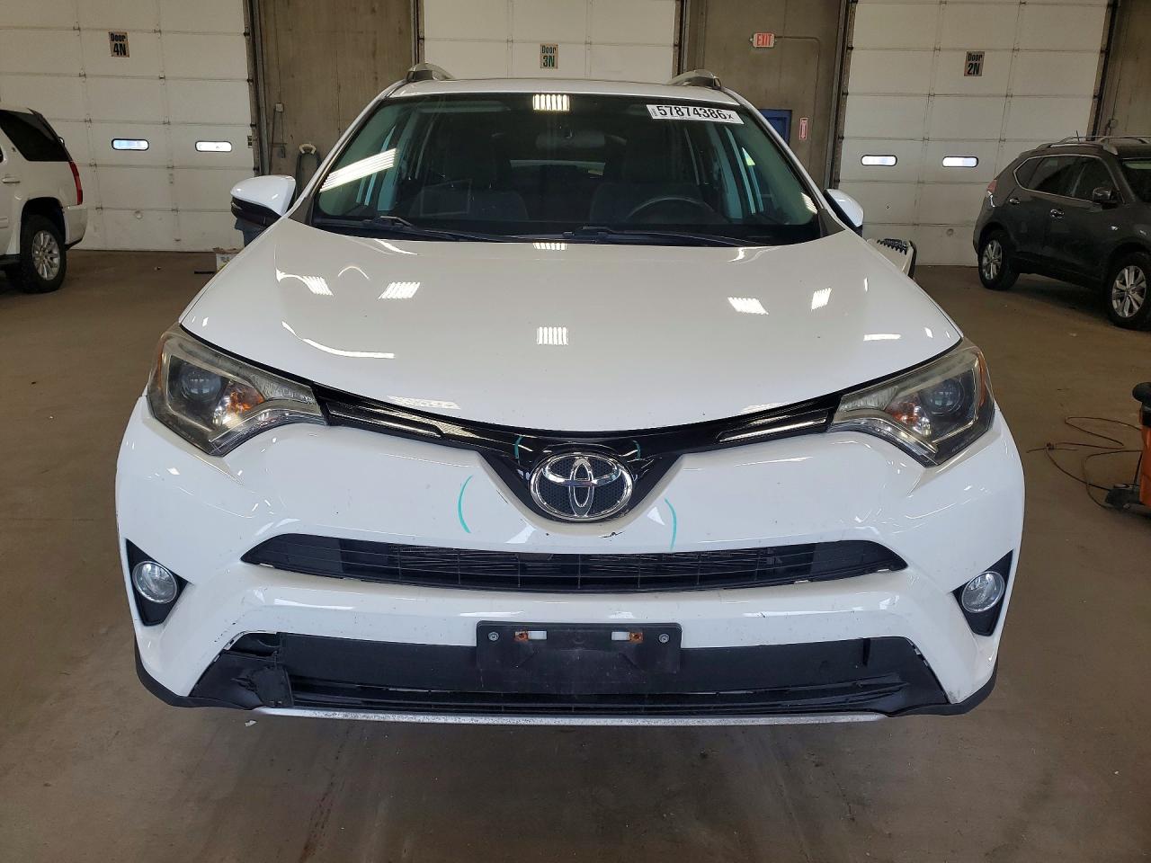 2016 TOYOTA RAV4 XLE — снимка 5