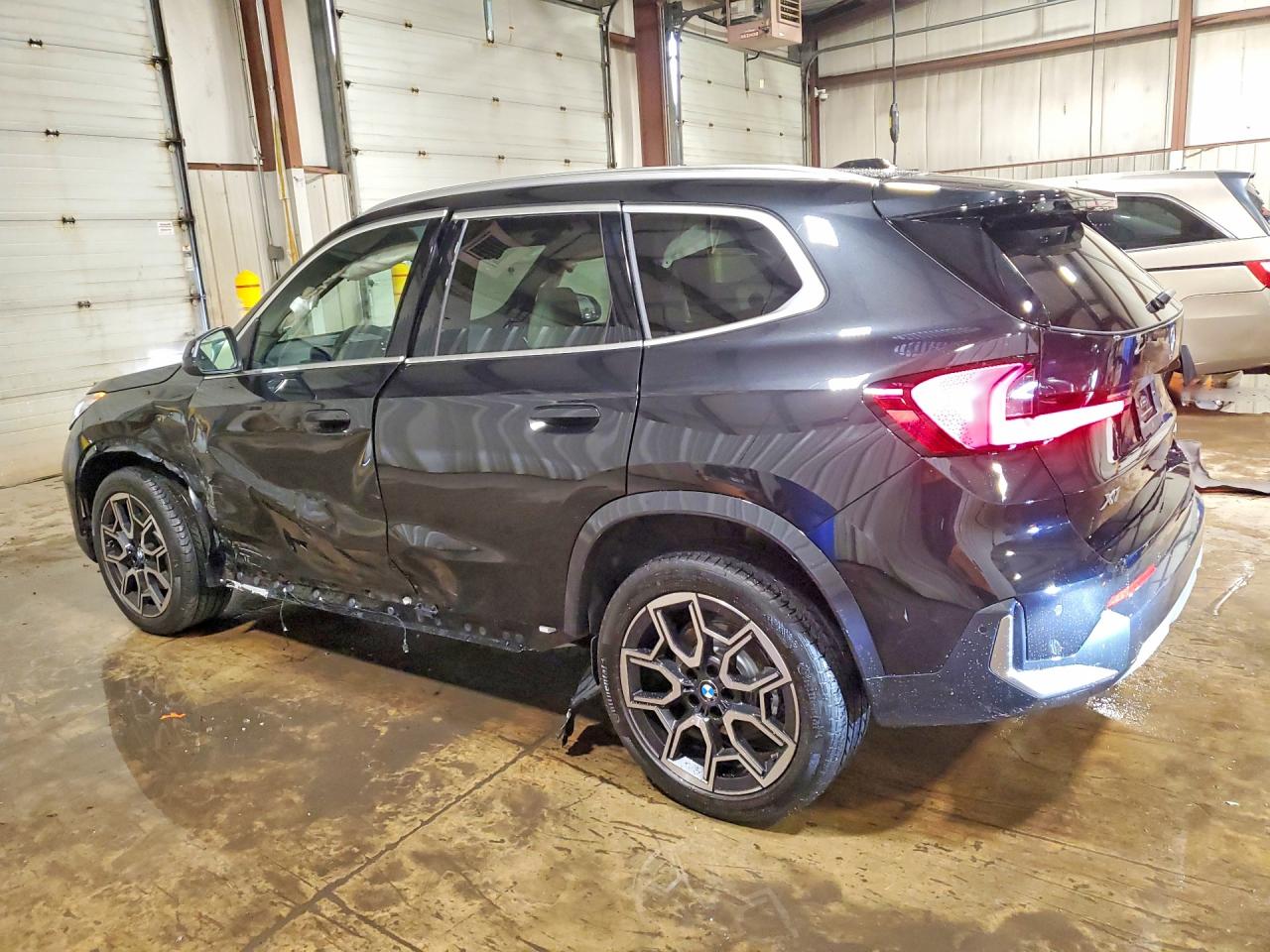 2026 BMW X1 XDRIVE28I — снимка 2