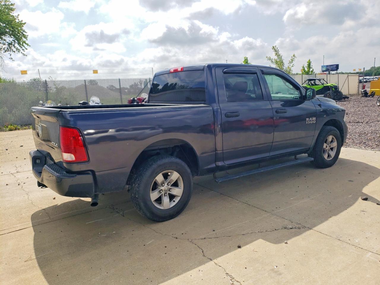 2016 RAM 1500 ST — снимка 3