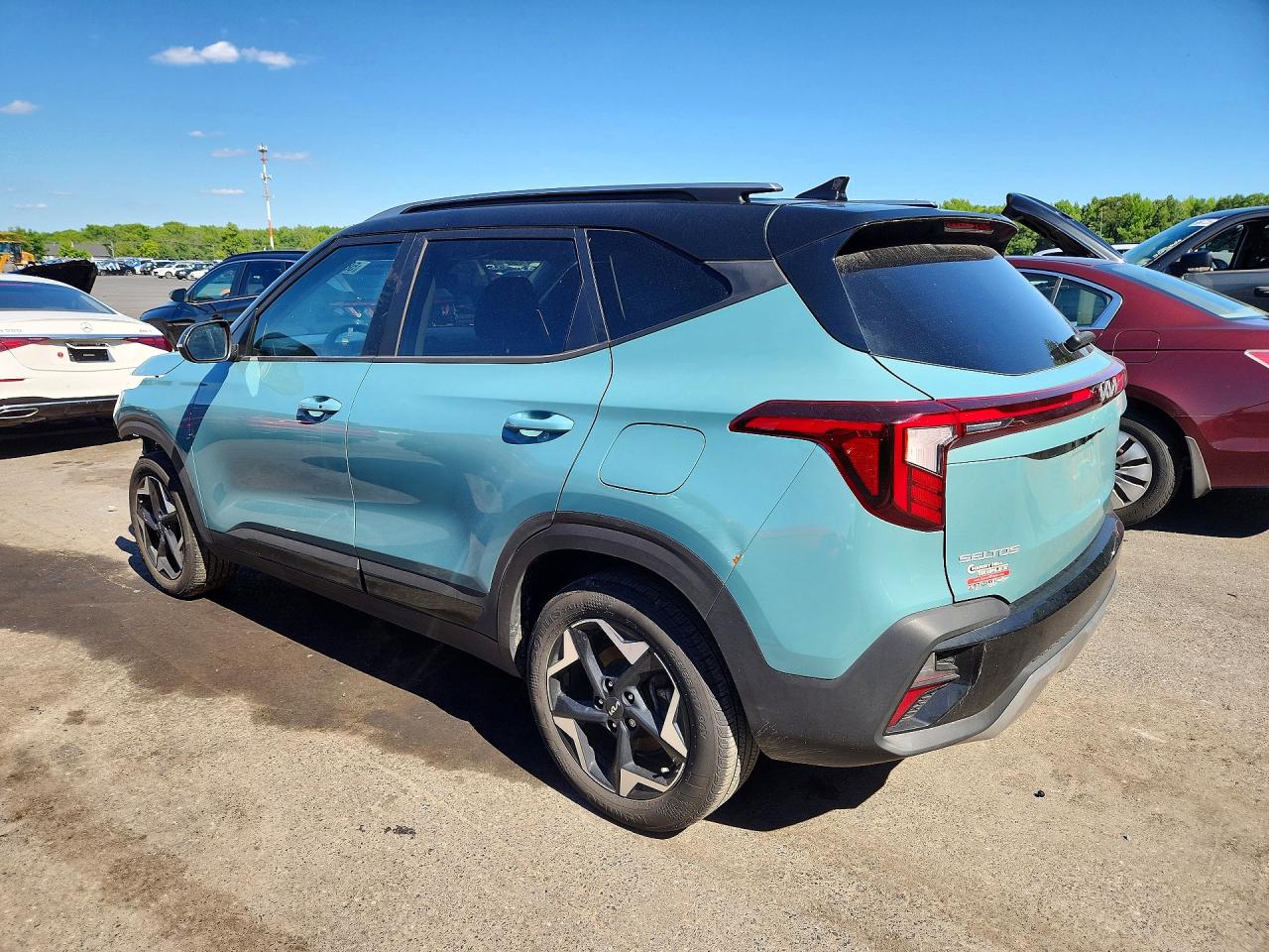 2025 KIA SELTOS S — снимка 2
