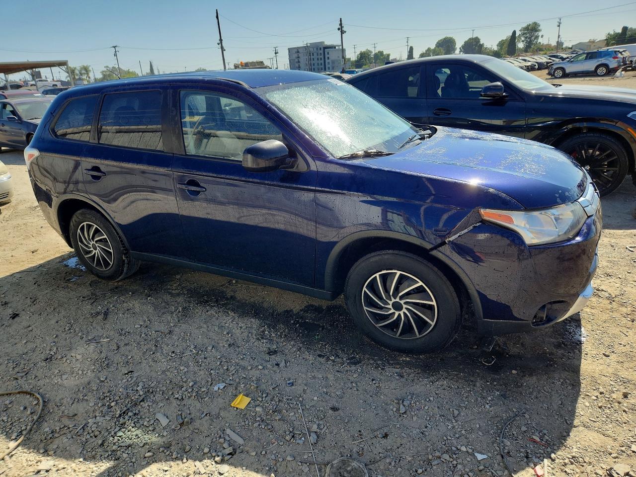 2015 MITSUBISHI OUTLANDER ES — снимка 4