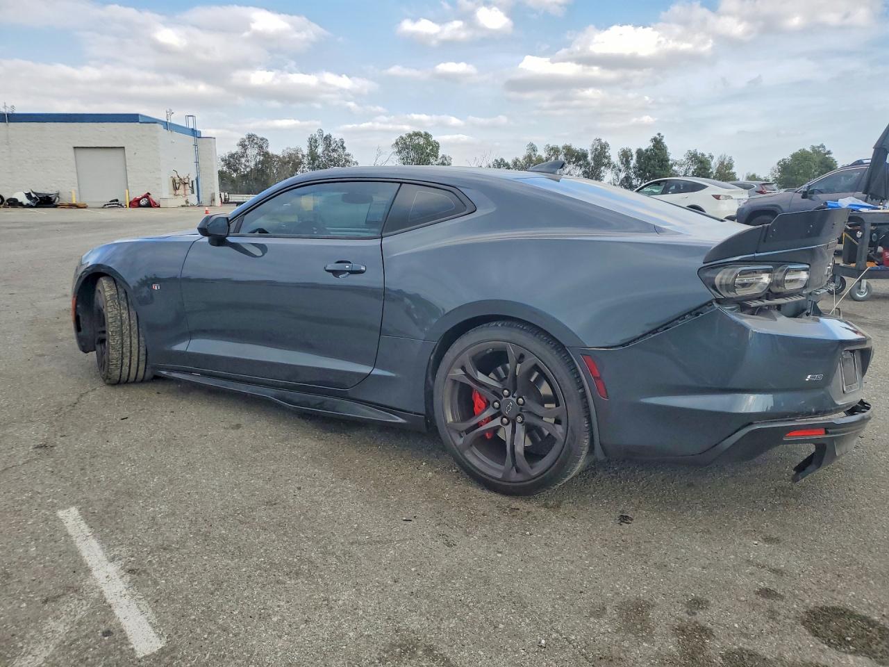 2023 CHEVROLET CAMARO LT1 — снимка 2
