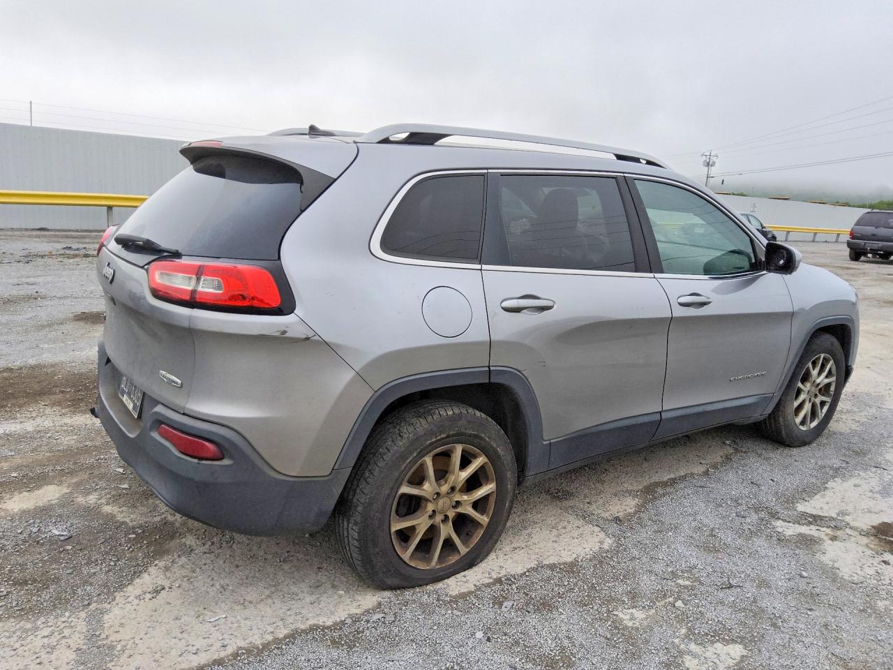 2016 JEEP CHEROKEE LATITUDE — снимка 3