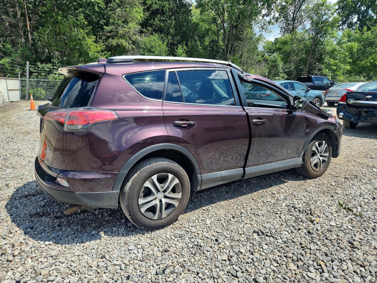 2016 TOYOTA RAV4 LE — снимка 3