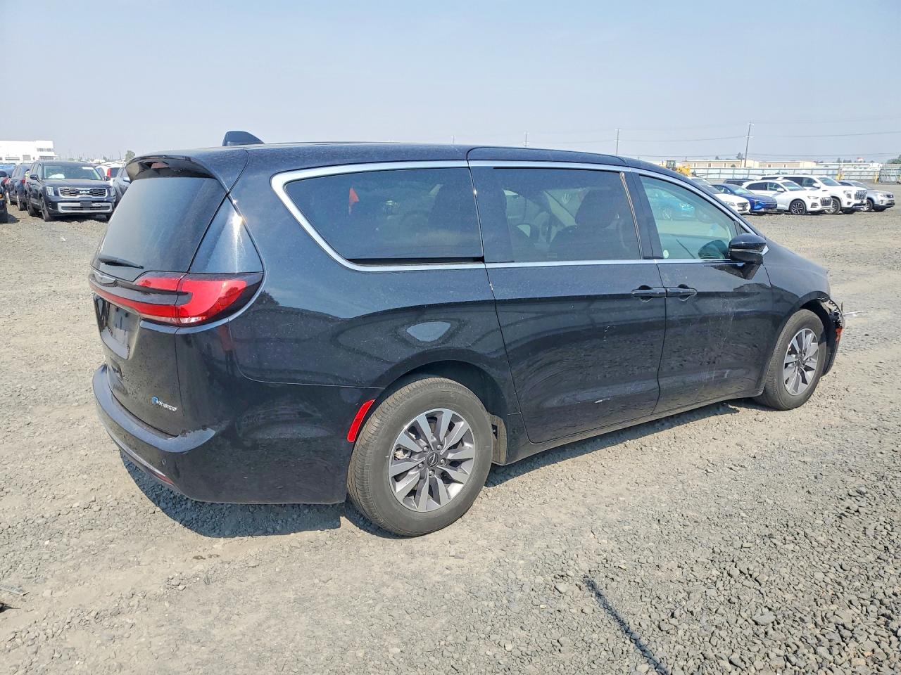 2024 CHRYSLER PACIFICA HYBRID SELECT — снимка 3