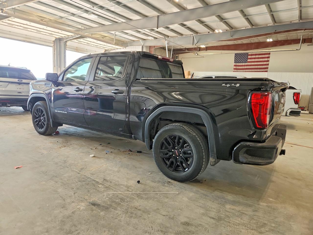 2024 GMC SIERRA K1500 — снимка 2
