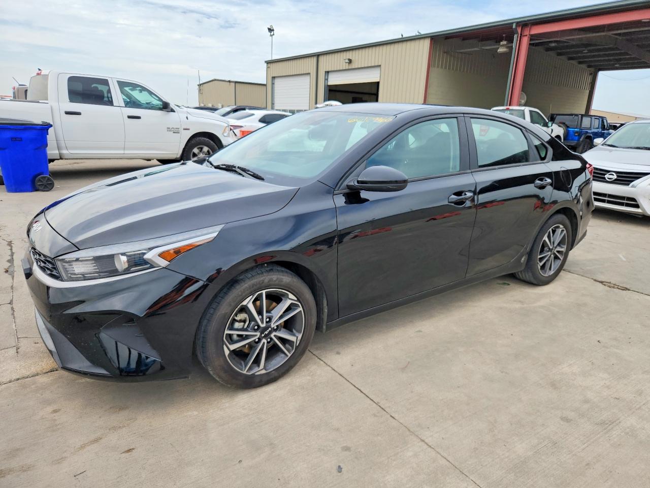 2022 KIA FORTE LXS
