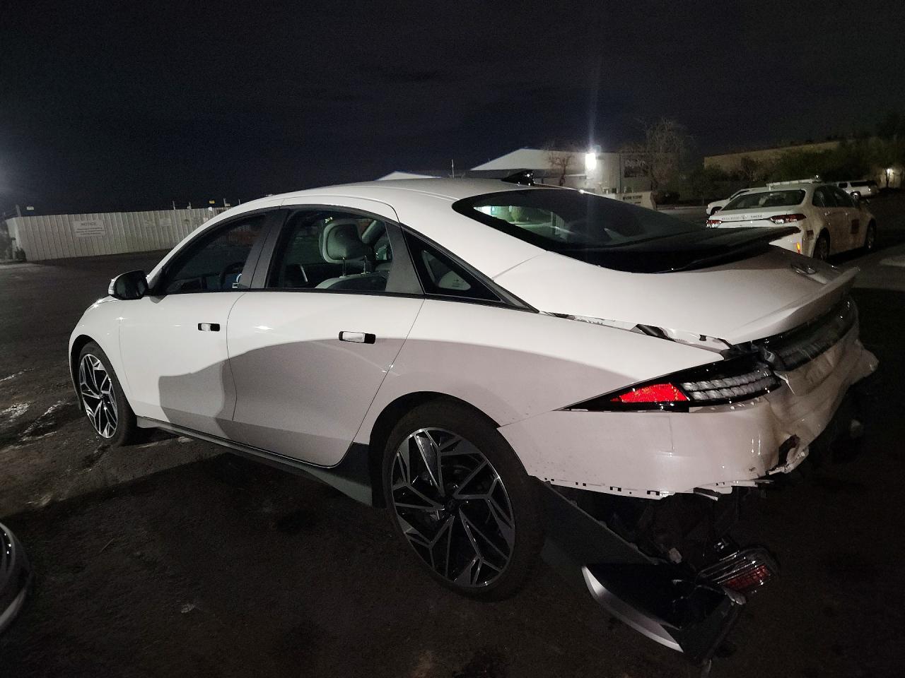 2025 HYUNDAI IONIQ 6 SEL — снимка 2