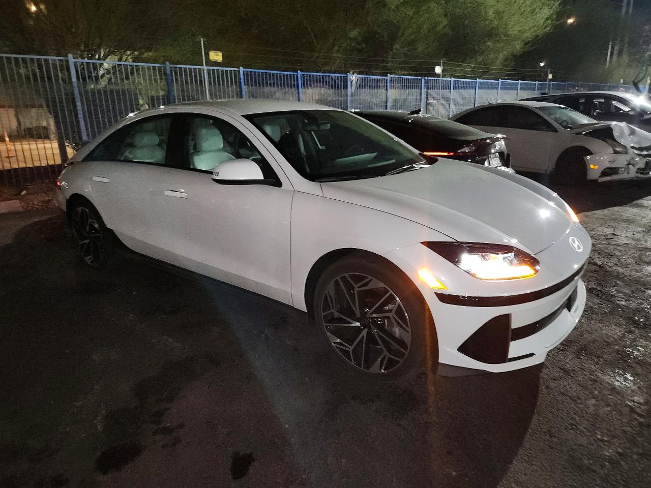 2025 HYUNDAI IONIQ 6 SEL — снимка 4