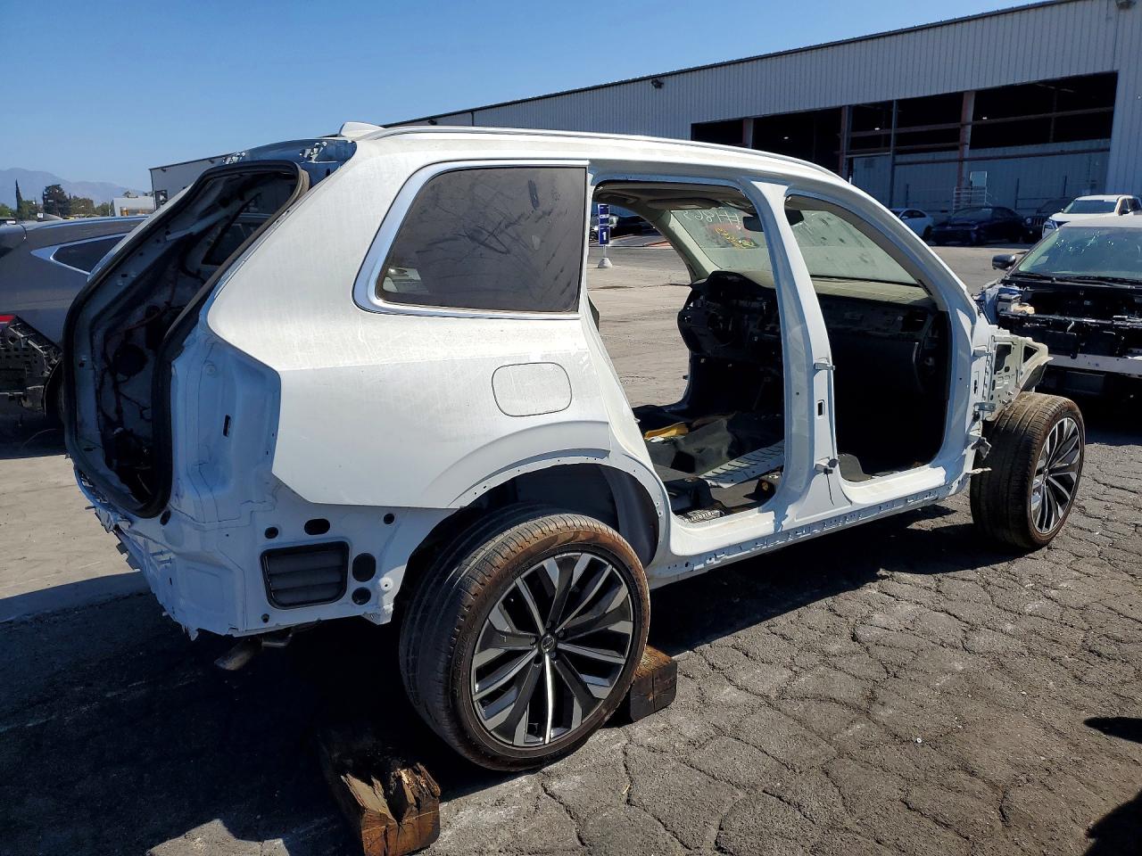 2025 VOLVO XC90 PLUS — снимка 3