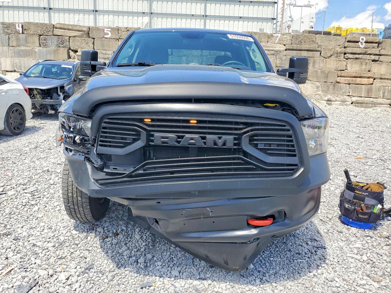 2023 RAM 1500 CLASSIC TRADESMAN — снимка 5