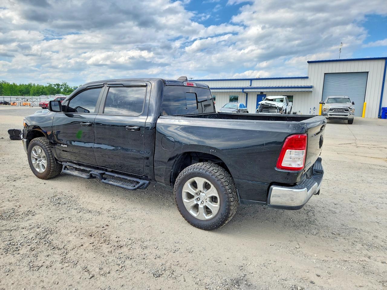 2021 RAM 1500 BIG HORN — снимка 2
