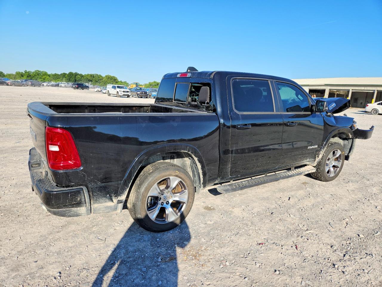 2025 RAM 1500 BIG HORN — снимка 3