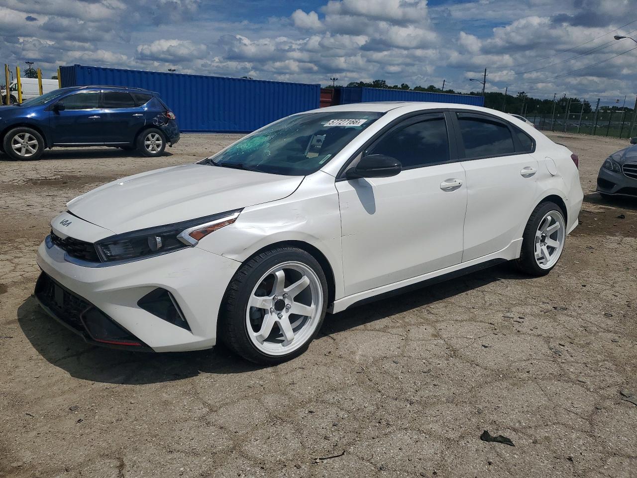 2023 KIA FORTE GT LINE