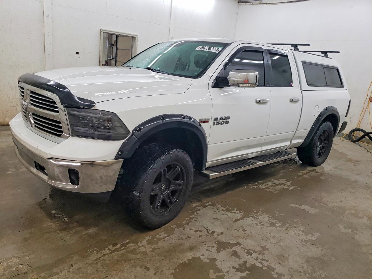2015 RAM 1500 SLT