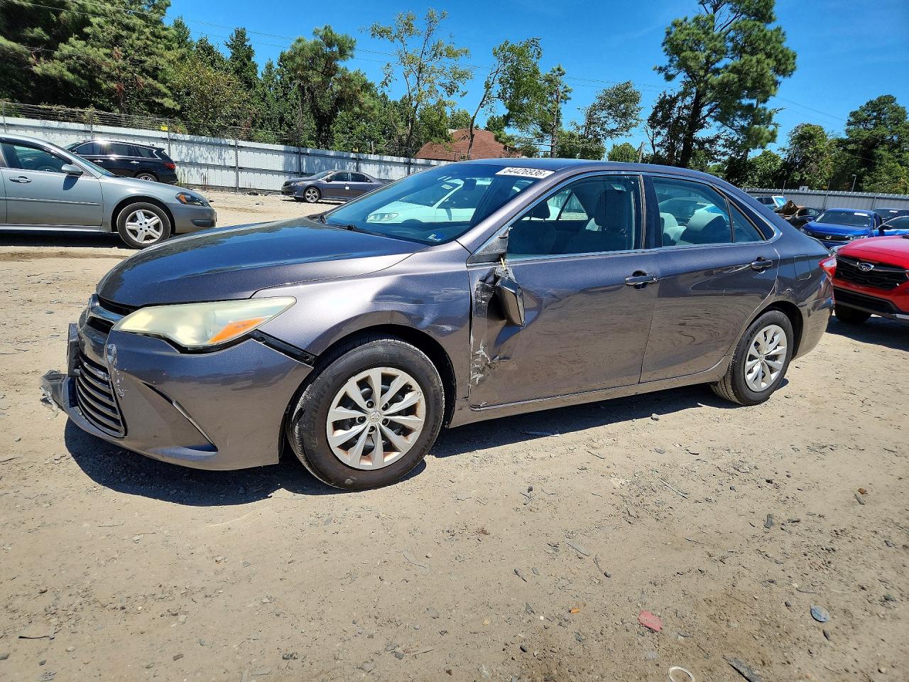 2016 TOYOTA CAMRY LE