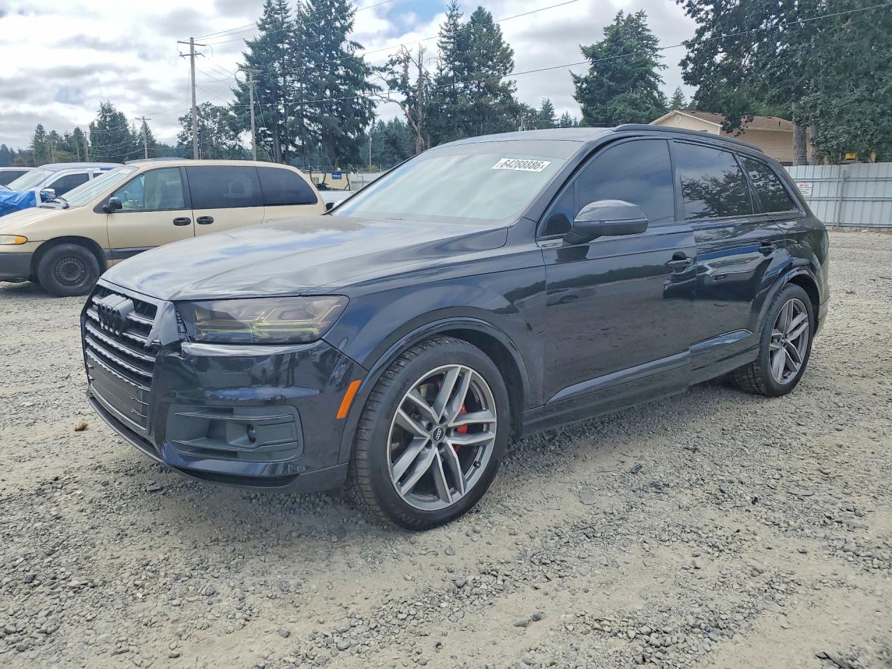 2017 AUDI Q7 PRESTIGE