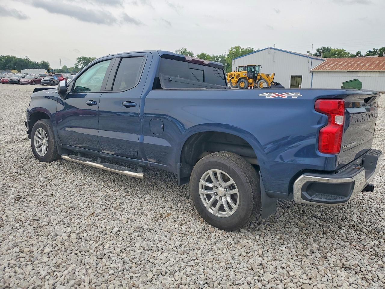 2020 CHEVROLET SILVERADO K1500 LT — снимка 2