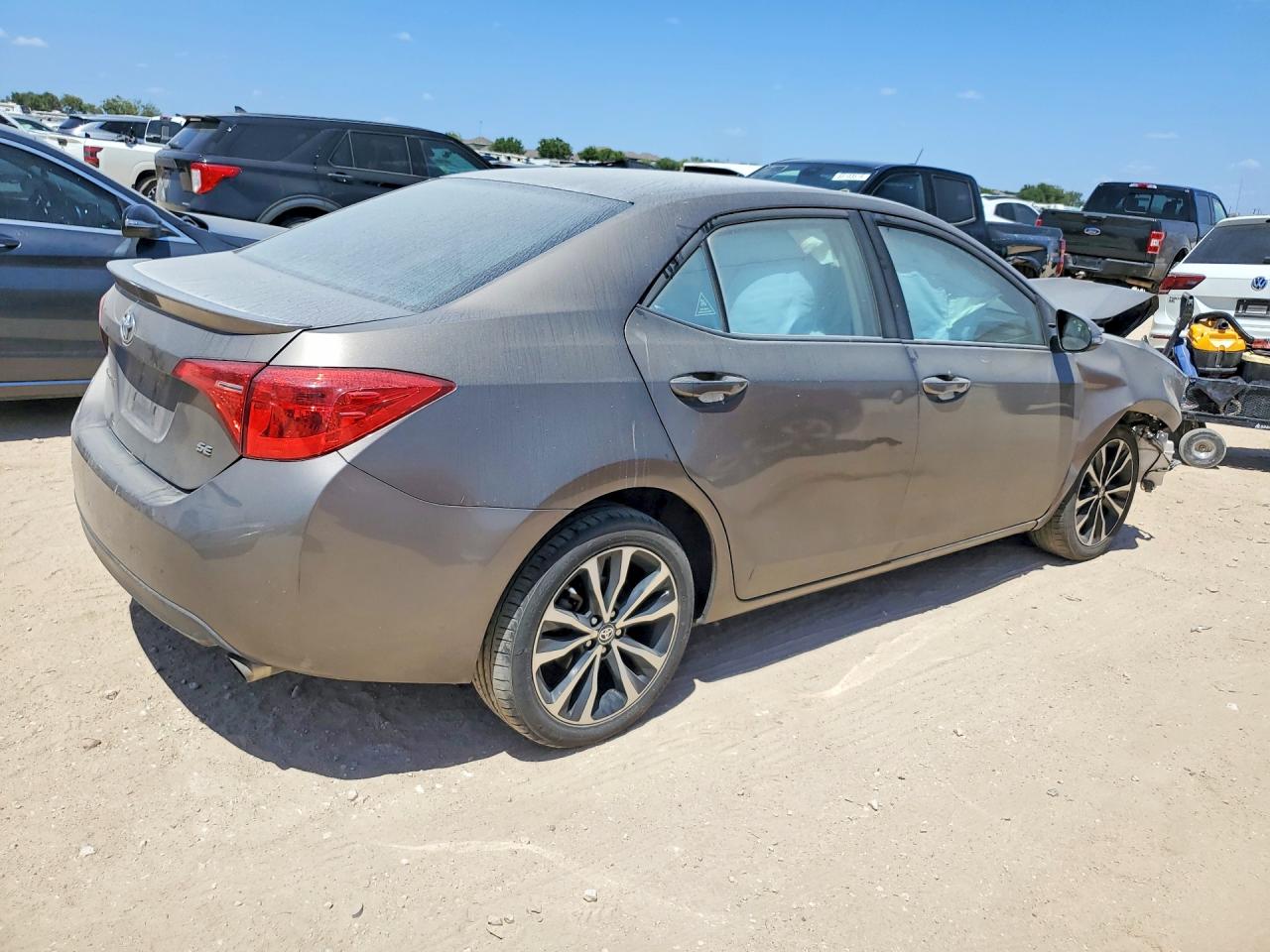 2017 TOYOTA COROLLA SE — снимка 3