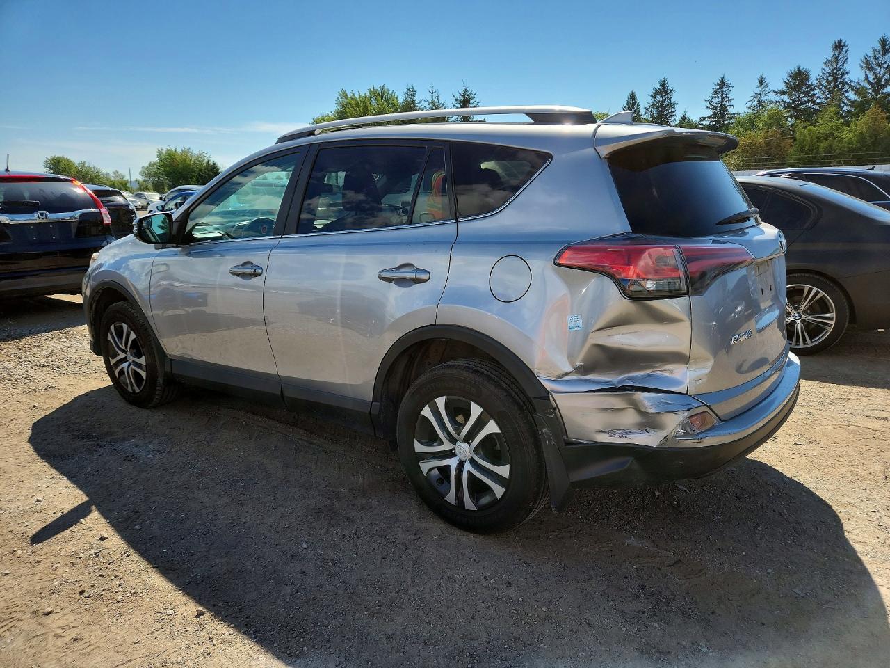 2016 TOYOTA RAV4 LE — снимка 2