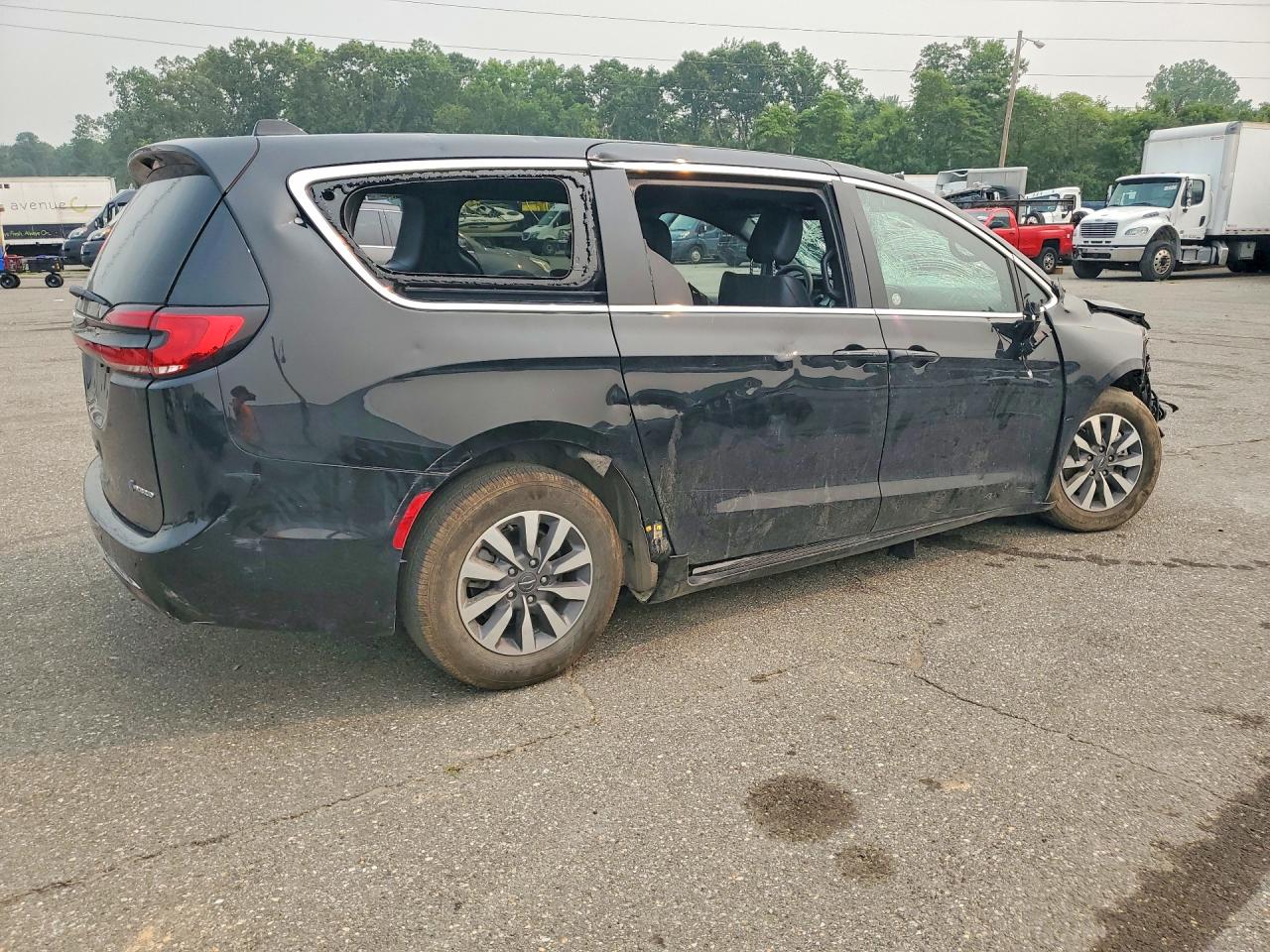 2025 CHRYSLER PACIFICA HYBRID SELECT — снимка 3